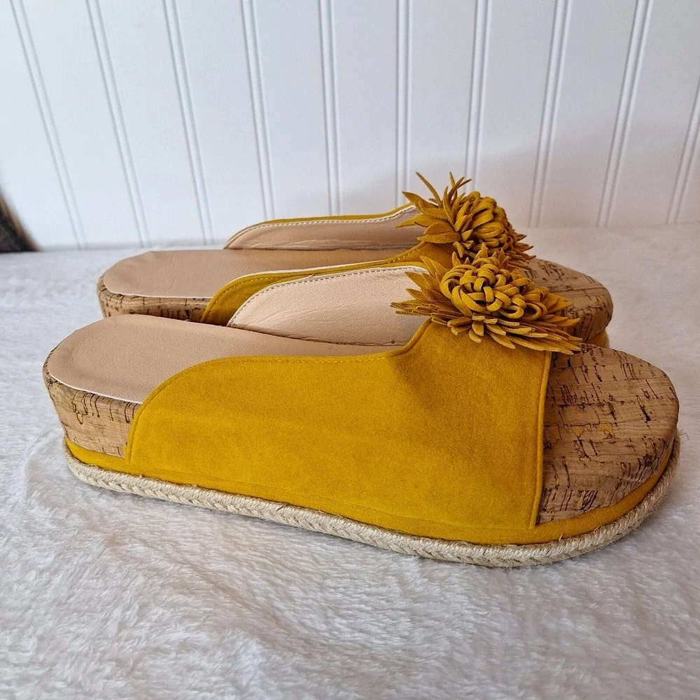 Womens Boutique Unbranded Slip On Espadrilles 42‎ US 11 Mustard Fringe Flower